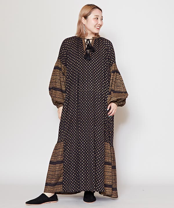 ハクアワンピース